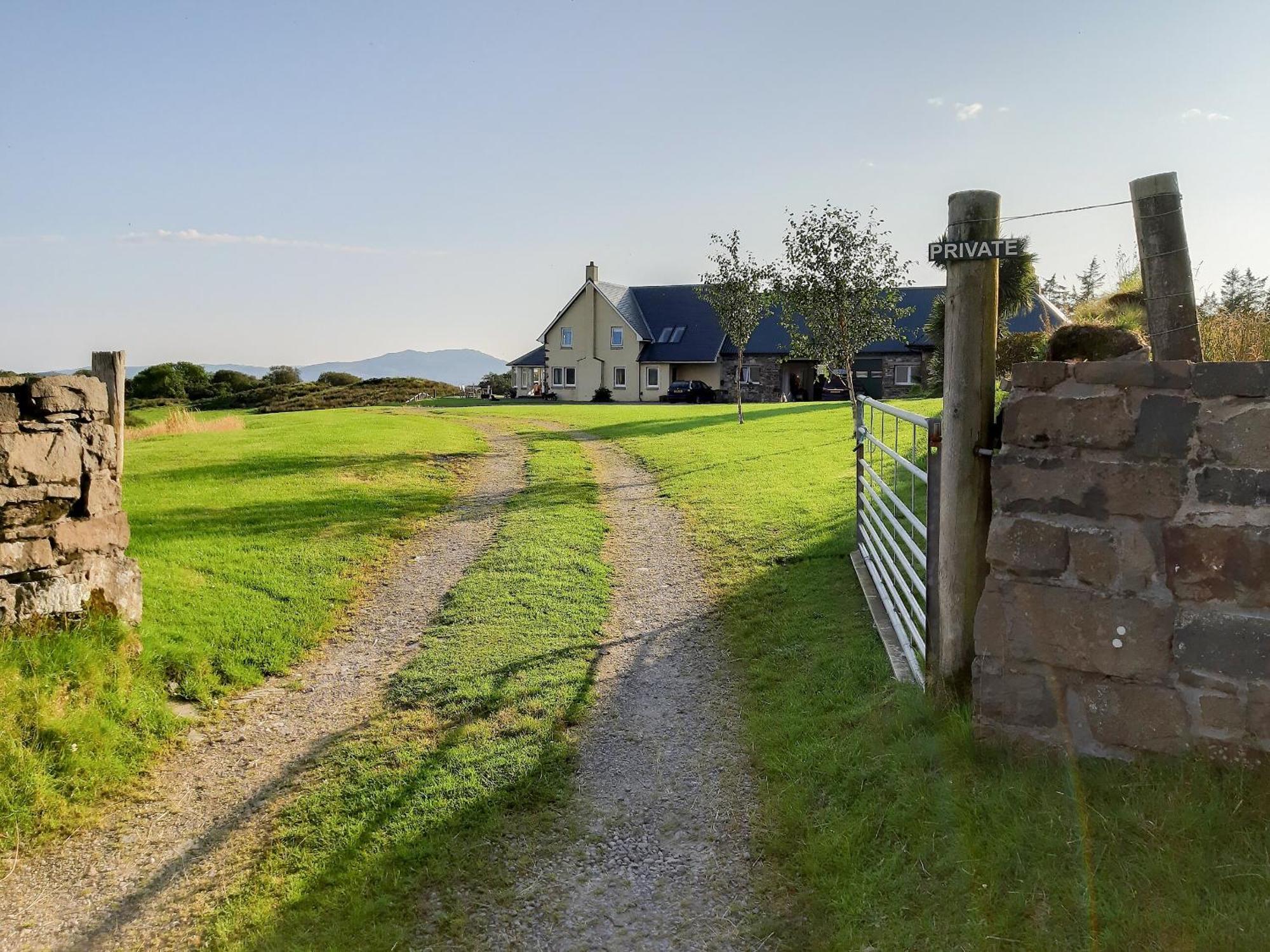 Degnish Farmhouse - Swwu Kilmelfort エクステリア 写真